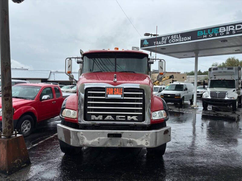 2006 Mack CT700
