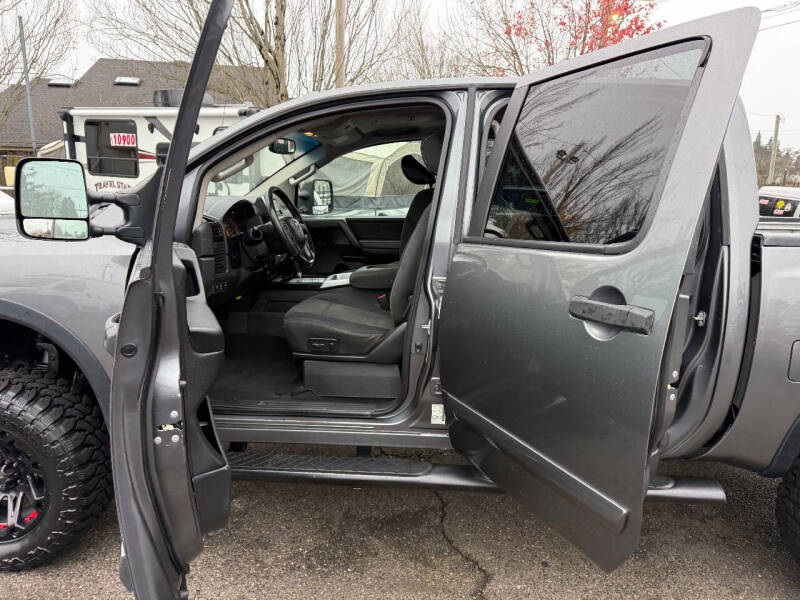 2013 Nissan Titan PRO-4X