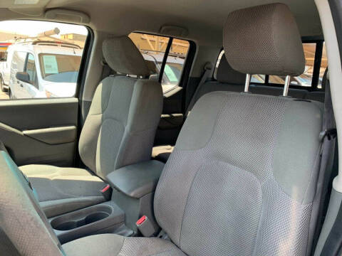 2017 Nissan Frontier
