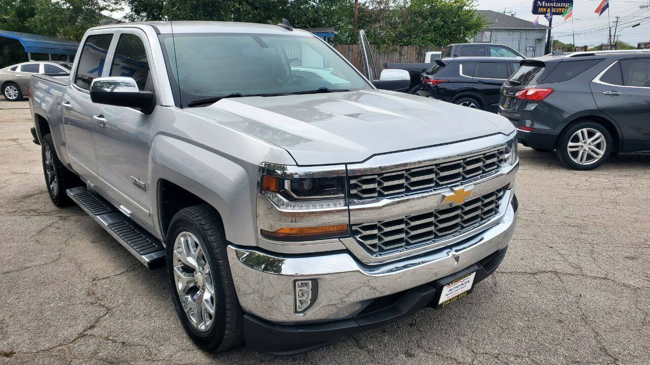 Used Car 2018 Chevrolet Silverado 1500  Lt 4x2 4dr Crew Cab 6.5 Ft. Sb For Sale Under $30,000 In San Antonio, Texas