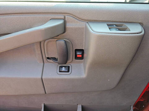 2016 GMC Savana 3500