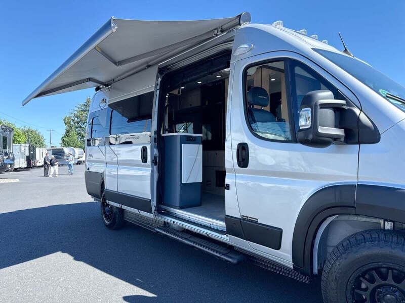 2024 RAM ProMaster
