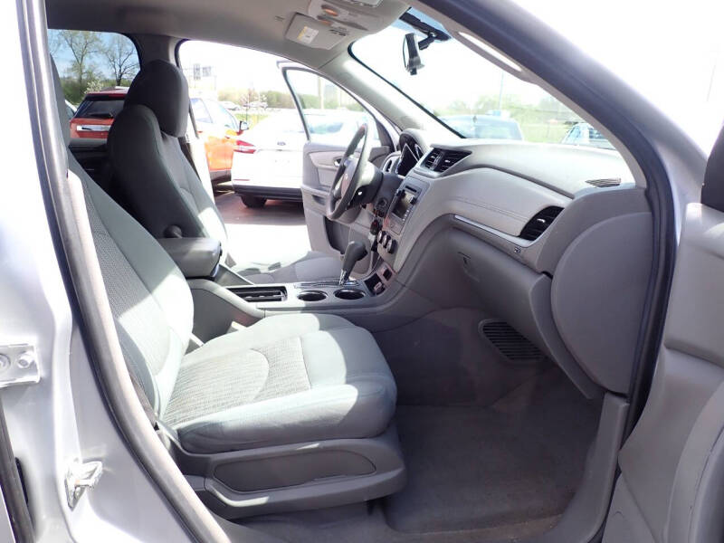 2016 Chevrolet Traverse LS