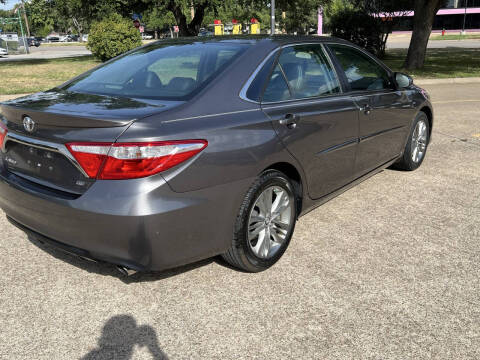 2015 Toyota Camry SE