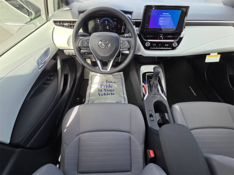 2026 Toyota Corolla Hybrid SE