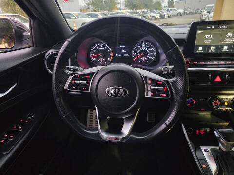 2021 Kia Forte GT Line