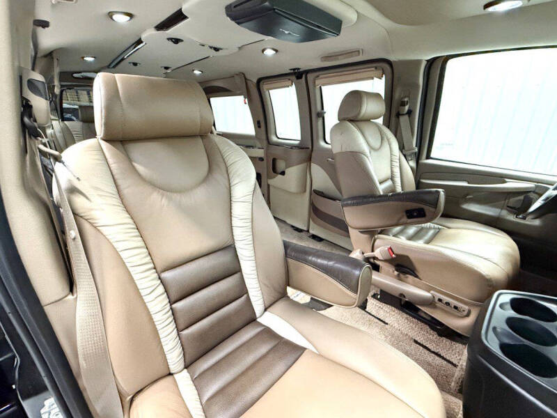 2014 GMC Savana