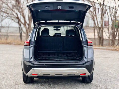 2021 Nissan Rogue Platinum