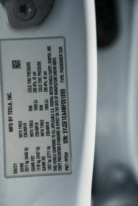 2021 Tesla Model 3 Standard Range Plus