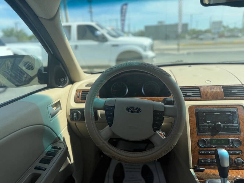 2005 Ford Five Hundred SEL