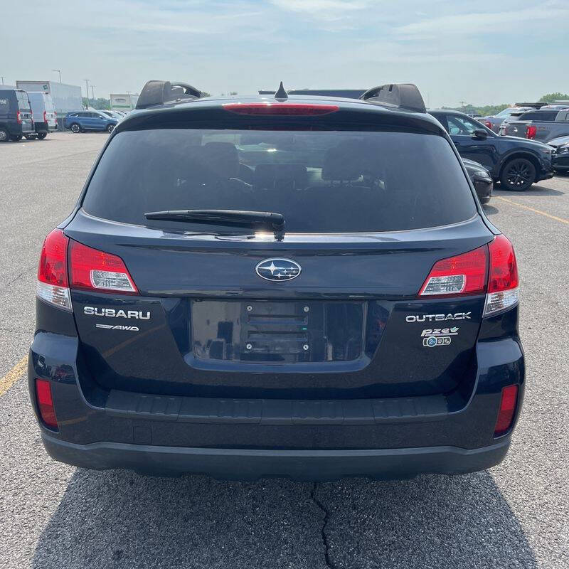 2013 Subaru Outback for sale at Vrbo Motors in Linden, NJ