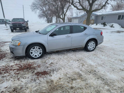 2013 Dodge Avenger for sale at B&M Auto Sales and Service LLP in Marion SD