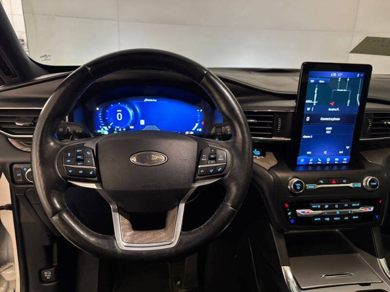 2020 Ford Explorer Platinum