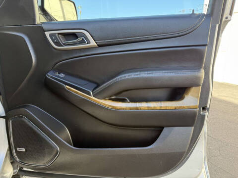 2017 GMC Yukon XL Denali