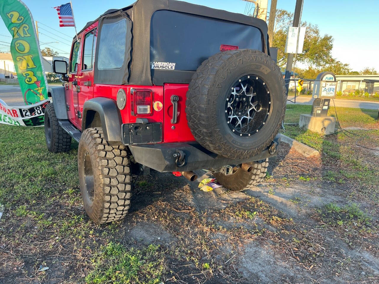 2011 Jeep Wrangler Unlimited Sport photo 13