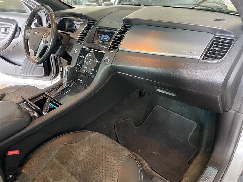 2014 Ford Taurus SHO