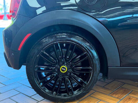 2023 MINI Hardtop 2 Door Cooper SE