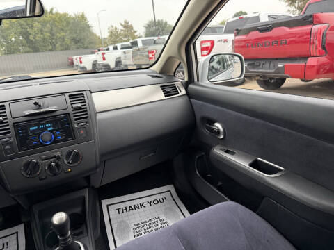 2008 Nissan Versa 1.8 S