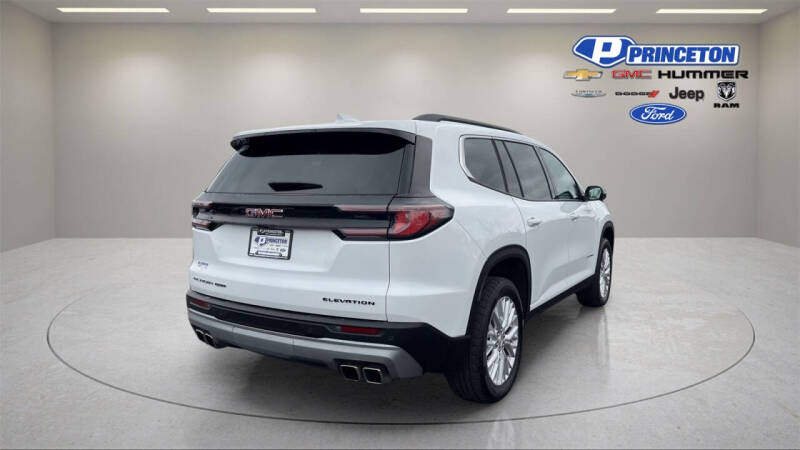 2024 GMC Acadia Elevation