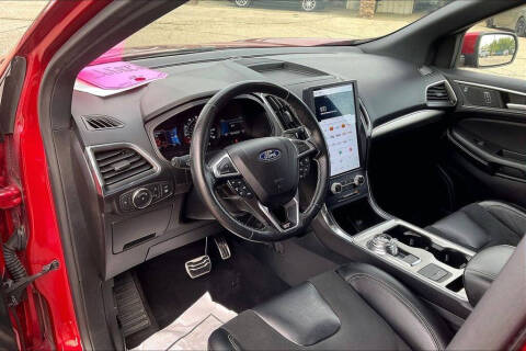 2022 Ford Edge ST