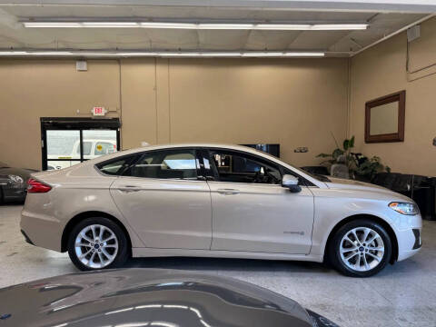 2019 Ford Fusion Hybrid SE