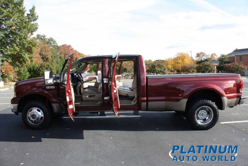 2005 Ford F-350 Super Duty Lariat