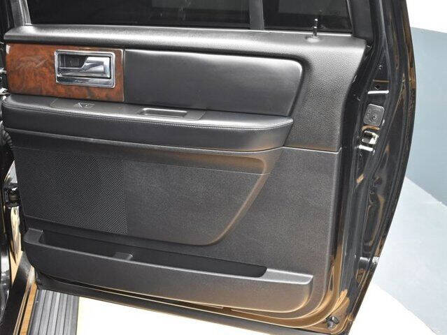 2017 Lincoln Navigator L Select