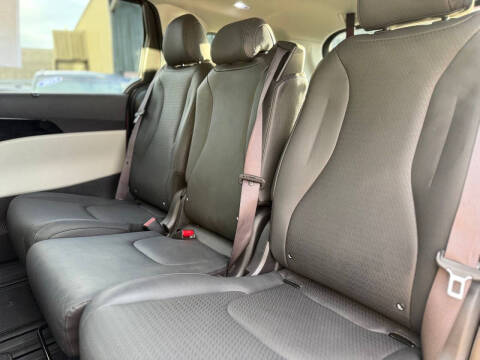 2023 Kia Carnival SX Prestige