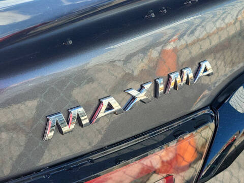 2023 Nissan Maxima 3.5 SR
