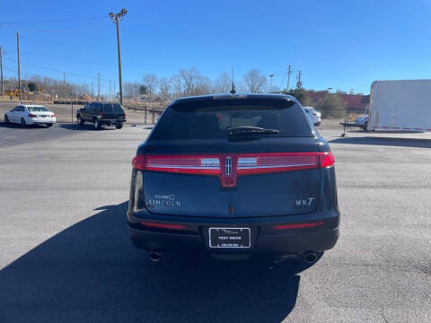 2019 Lincoln MKT