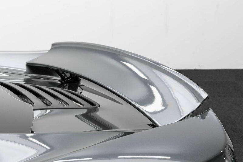 2013 McLaren MP4-12C