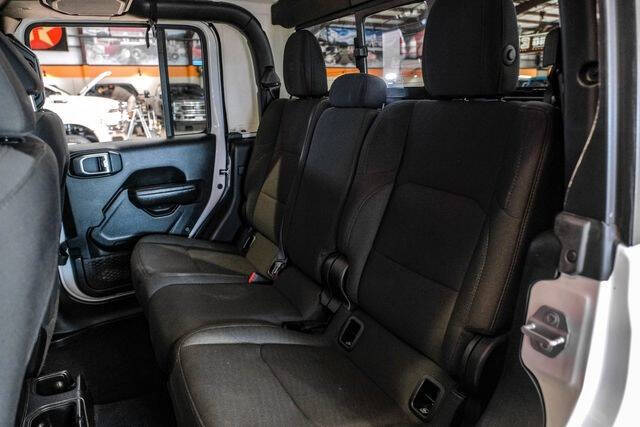 2020 Jeep Gladiator Sport