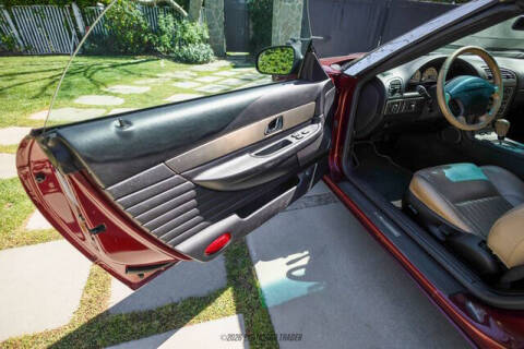 2004 Ford Thunderbird Deluxe