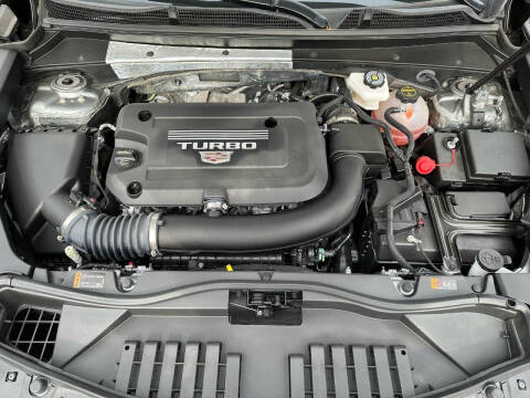 2025 Cadillac XT4 Premium Luxury