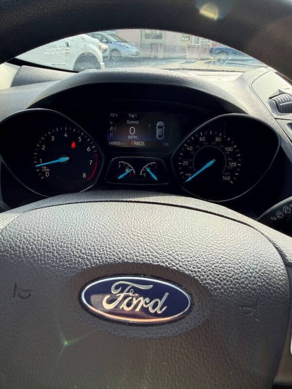 2017 Ford Escape S