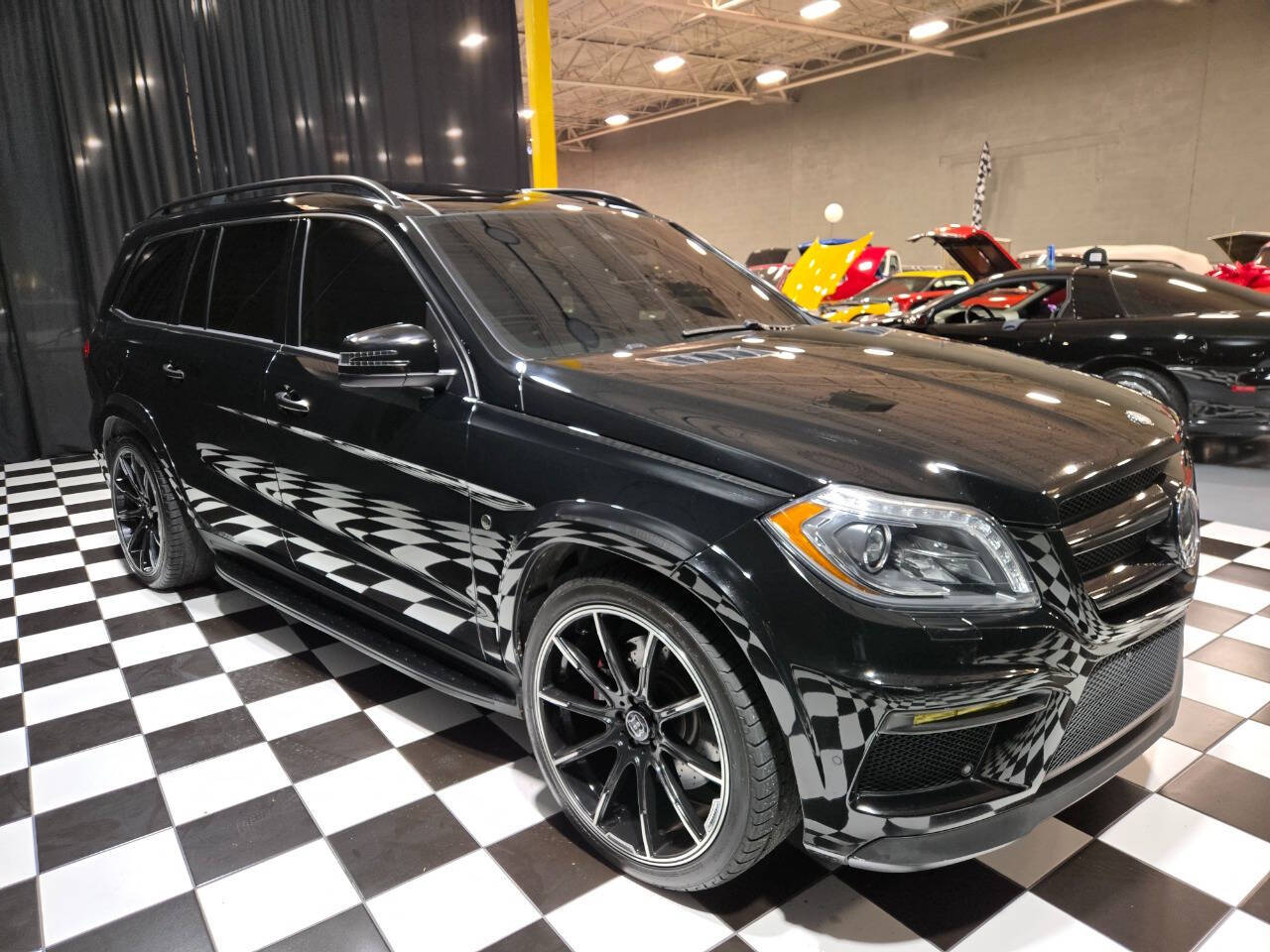 2015 Mercedes-Benz GL-Class 34