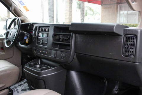 2020 Chevrolet Express 3500