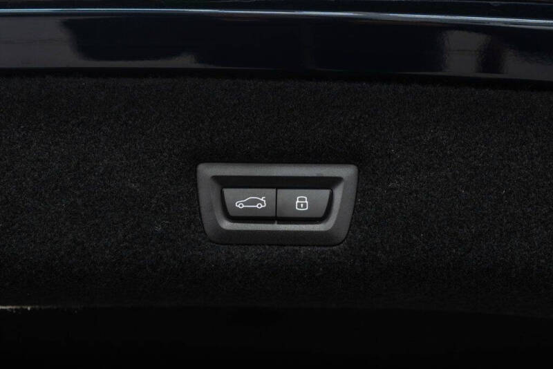 2025 BMW 7 Series 740i xDrive