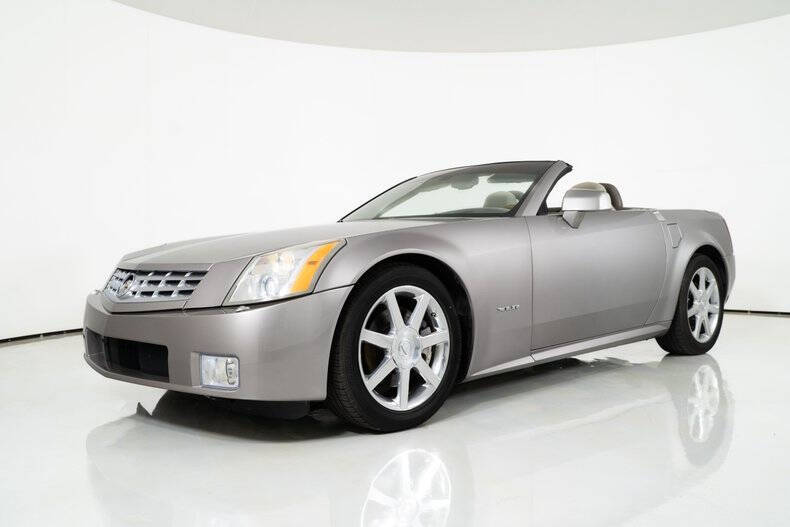 2005 Cadillac XLR