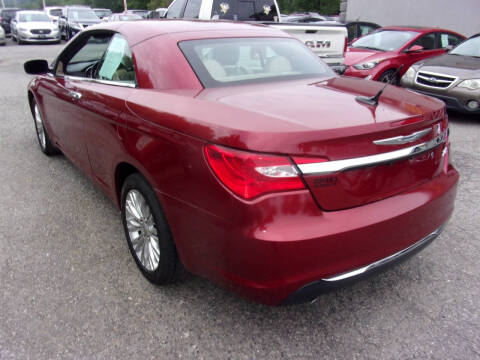 2013 Chrysler 200 Limited