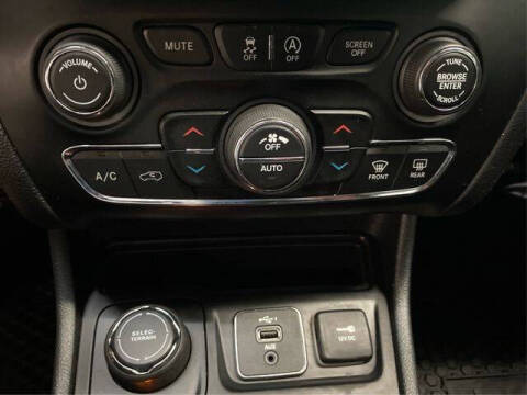 2019 Jeep Cherokee Altitude