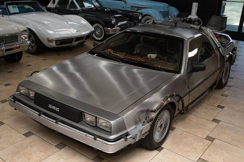1981 DeLorean DMC-12