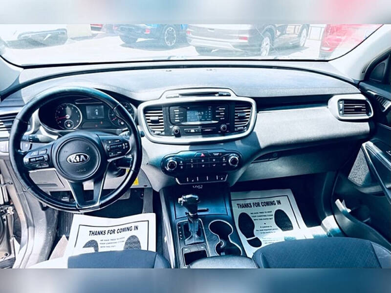 2016 Kia Sorento LX V6