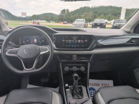 2024 Volkswagen Taos SEL 4Motion