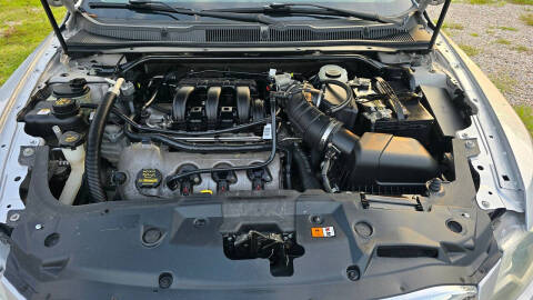 2011 Ford Taurus SEL