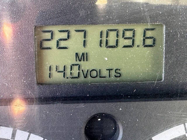 2008 Freightliner M2 106