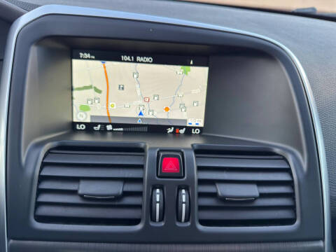 2016 Volvo XC60 T5 Drive-E Premier