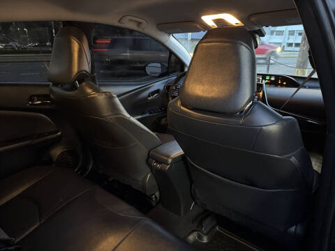 2020 Toyota Prius XLE