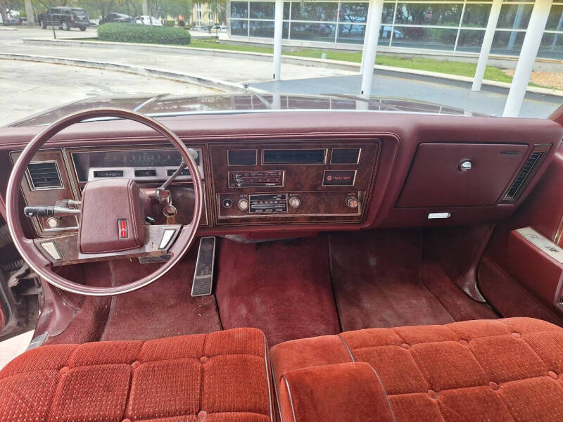 1983 Oldsmobile Delta Eighty-Eight Royale Brougham
