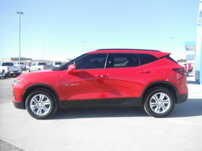 Used 2019 Chevrolet Blazer 2LT with VIN 3GNKBGRSXKS698636 for sale in Alma, NE